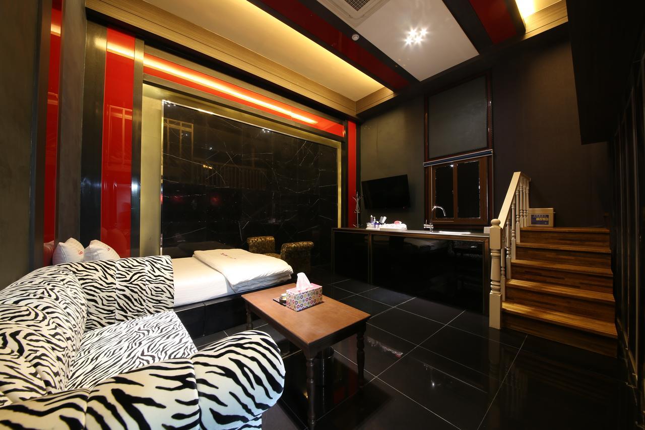Daegu Piano Motel Extérieur photo