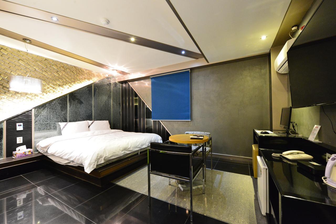Daegu Piano Motel Extérieur photo